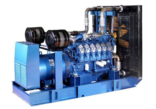 三亚康明斯30kw小型柴油二手发电机组 三亚康明斯30kw小型柴油二手发电机组